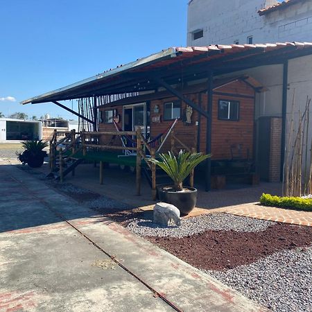 Apartamento Residencial Aereo Albatros Tequesquitengo Exterior foto